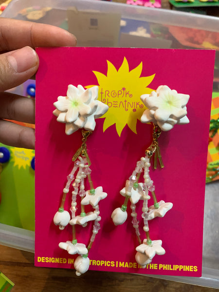 sampaguita burst earrings