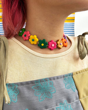 Bulaklak Choker in Hardin