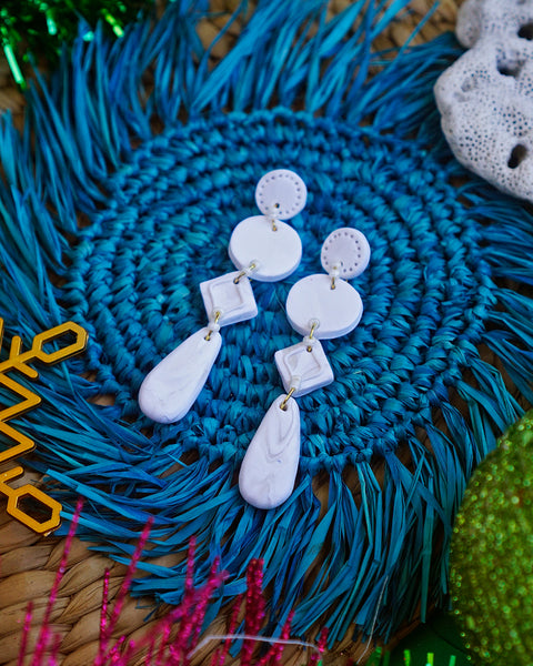 Petal Drops in Pearly Ulap