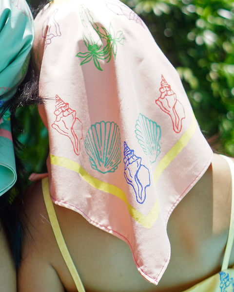 Tropik Bandana in Peach Pop