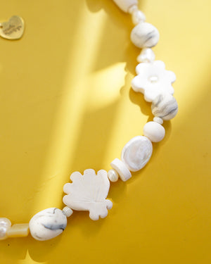 Shell Bloom Necklace in Ulap