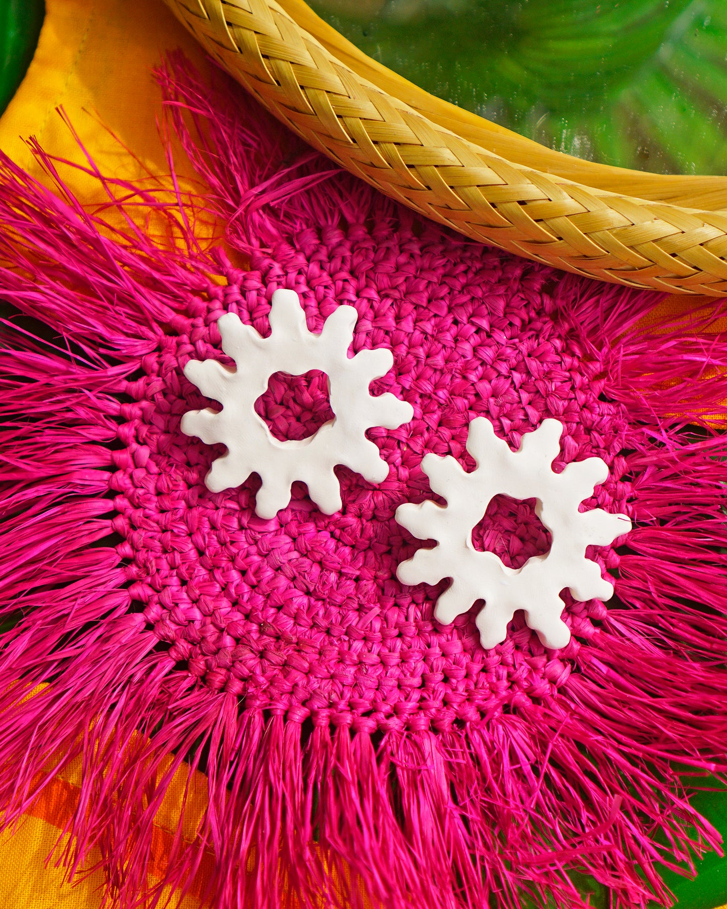 Sol Earrings in Crema