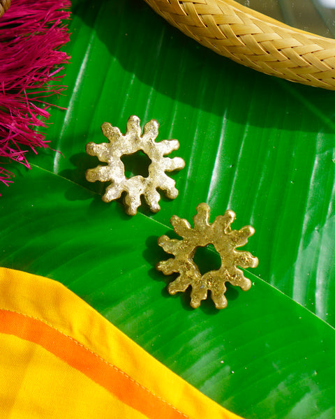 Sol Earrings in Ginto