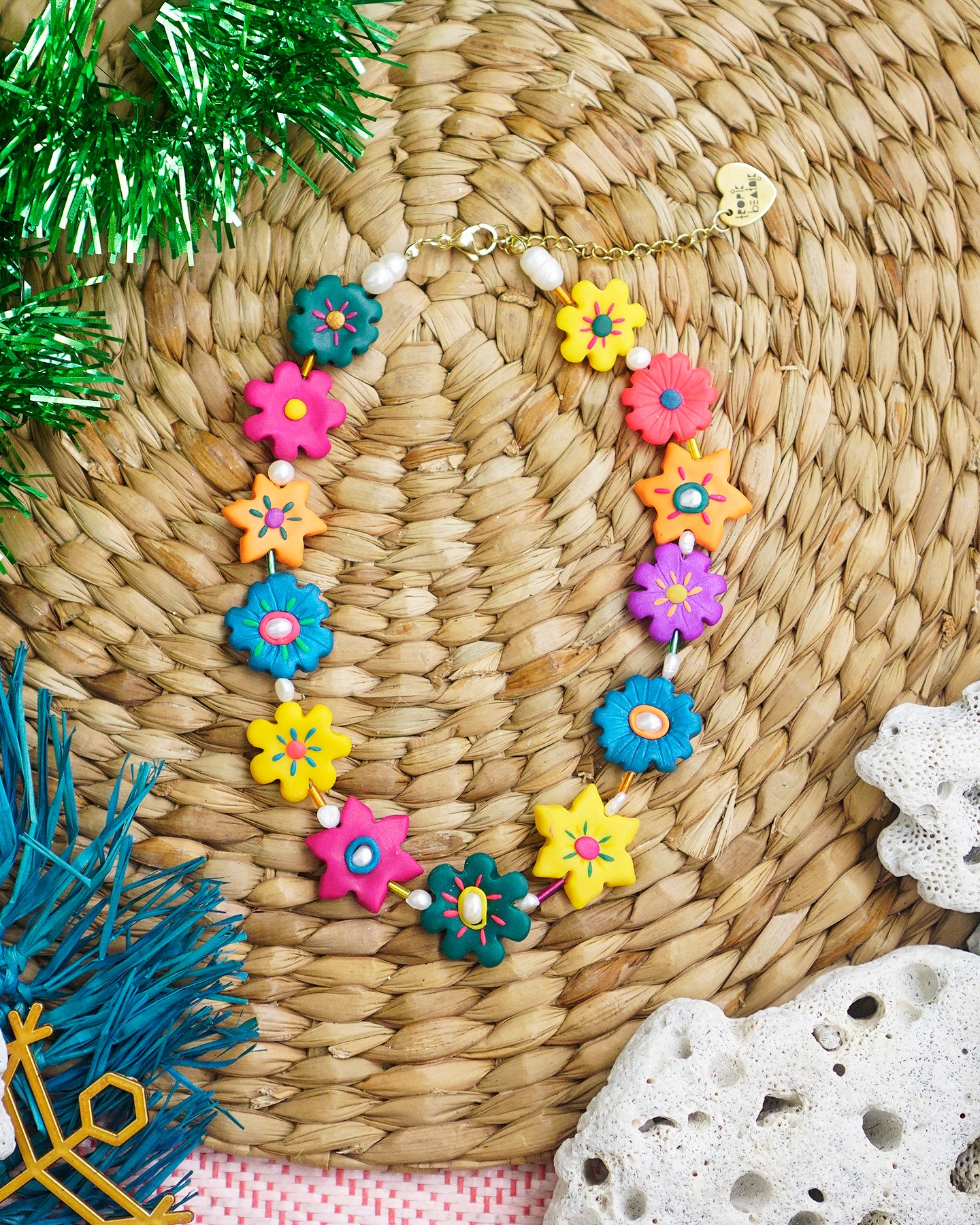 Wildflower Necklace in Hiyas