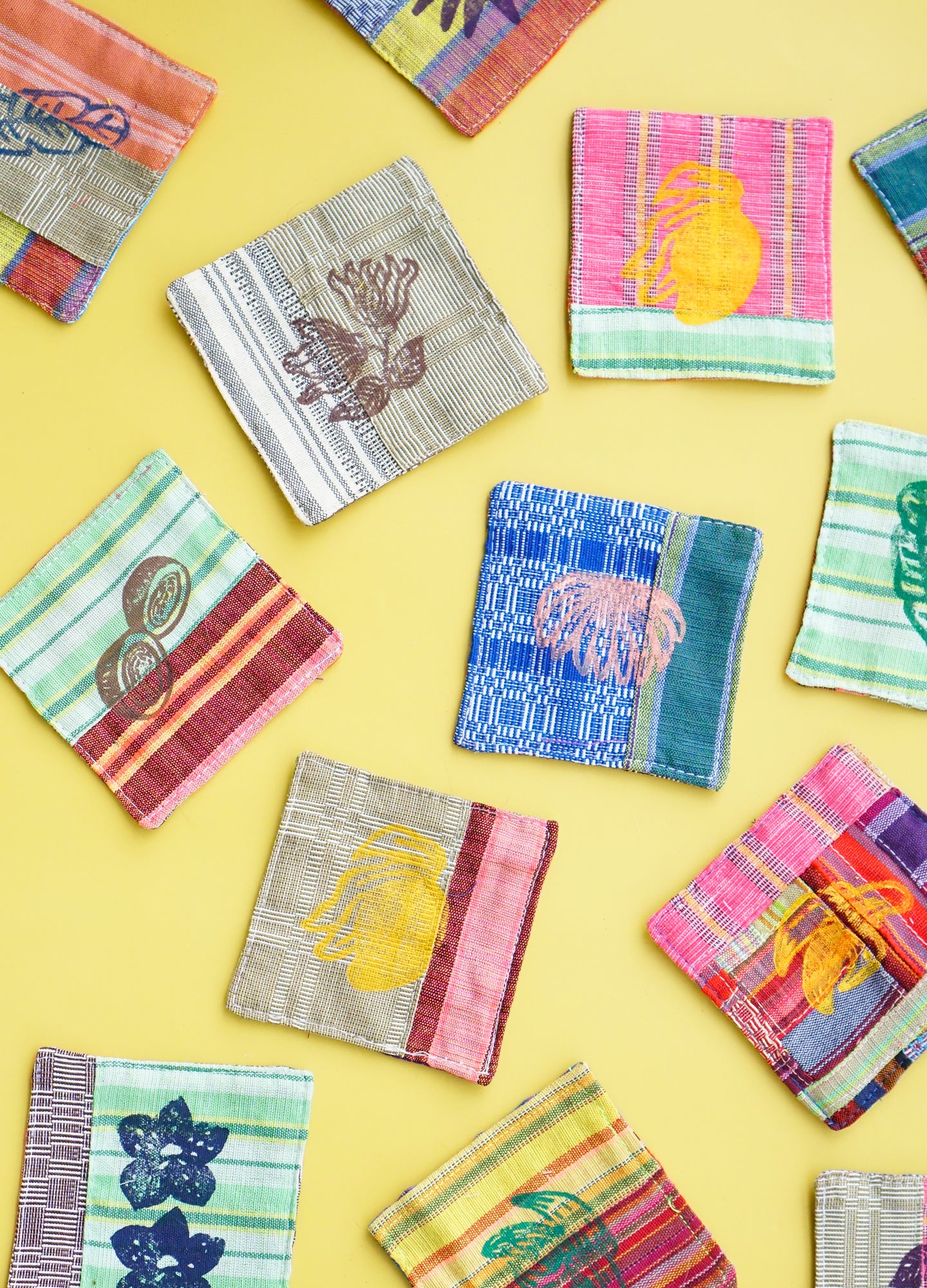 Bahaghari Espesyal Coasters