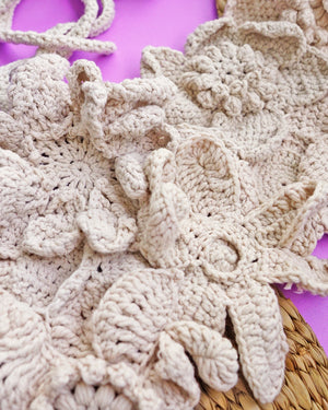 Bulaklak Bib Top in Crema