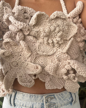 Bulaklak Bib Top in Crema