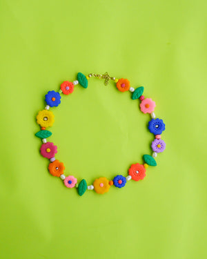 Bulaklak Garland Necklace in Hardin