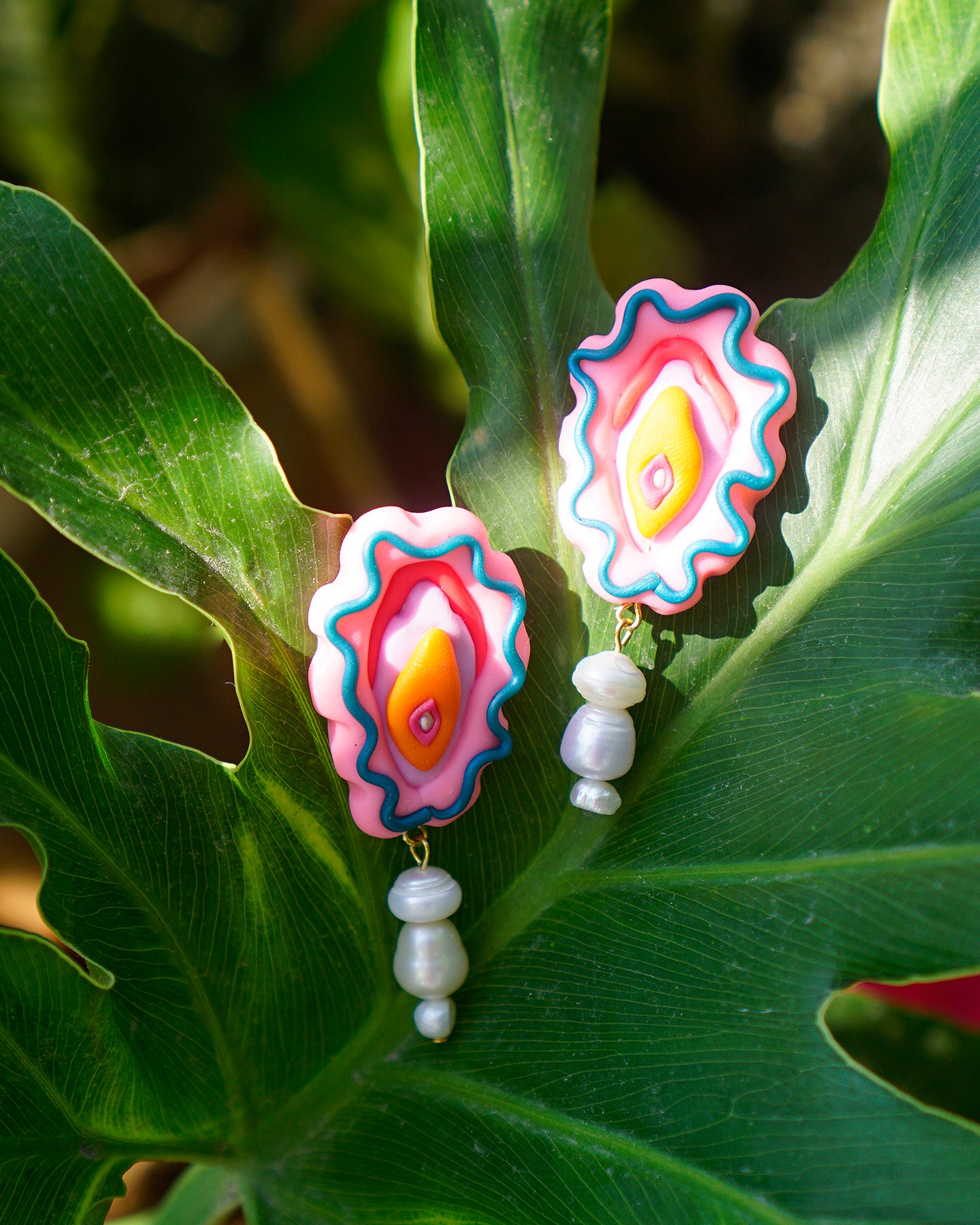 Babae Earrings in Rosas