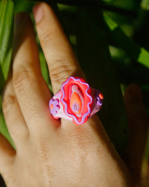 Babae Ring in Neon Pop