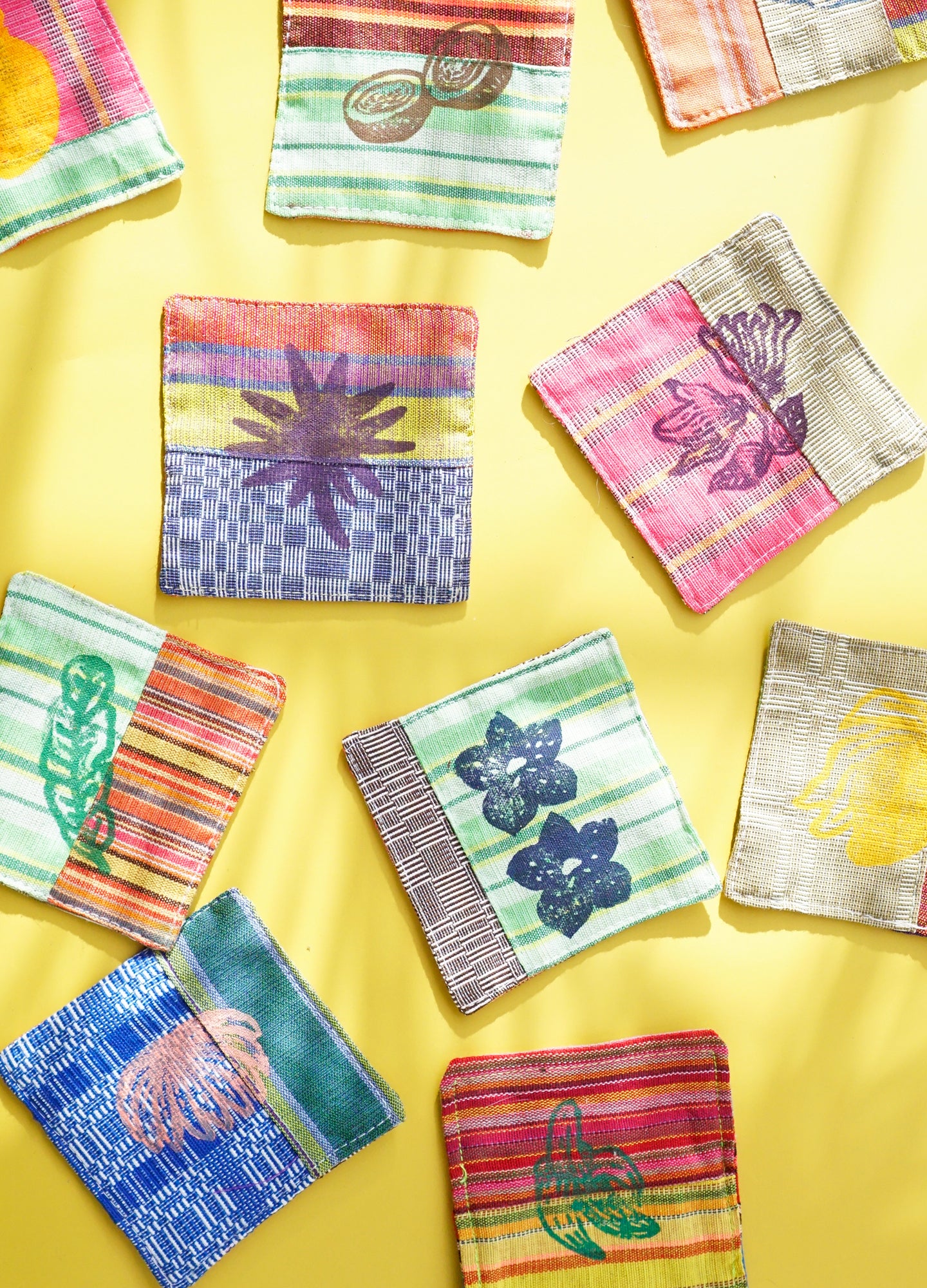 Bahaghari Espesyal Coasters