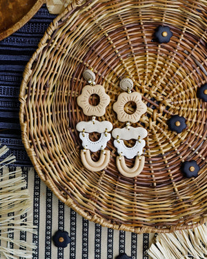 Bulaklak Drop in Crema