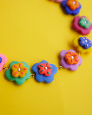 Chunky Bulaklak Choker in Kendi