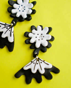 Flora Mystika in Ebony and White