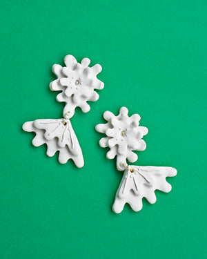 Flora Mystika in White