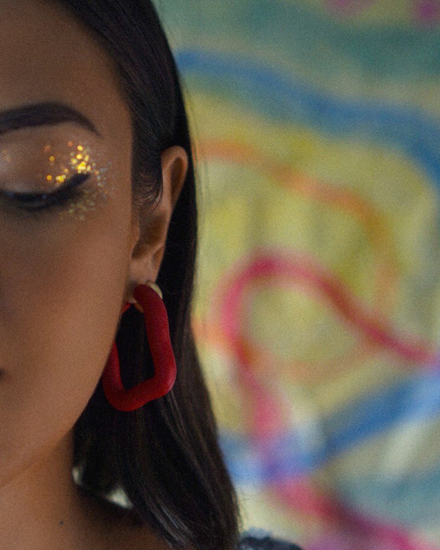 Isla Hoop in Crimson