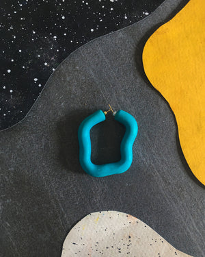 Isla Hoop in Dark Aqua