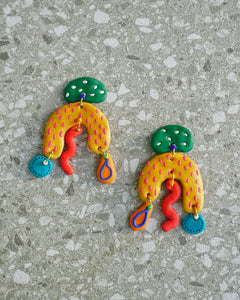 Jellyfish Pop in Bahaghari