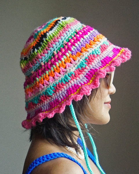 Tropikalia Bucket Hat in Kendi
