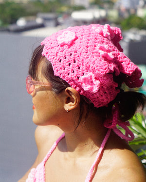 Maria Bandana in Rosas