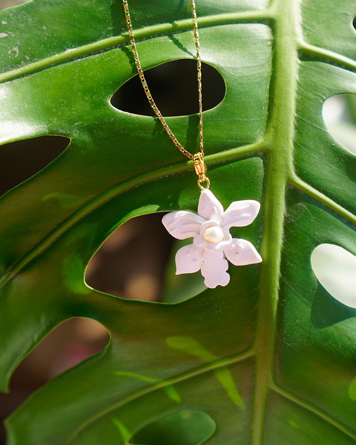 Waling-Waling Necklace in Ulap